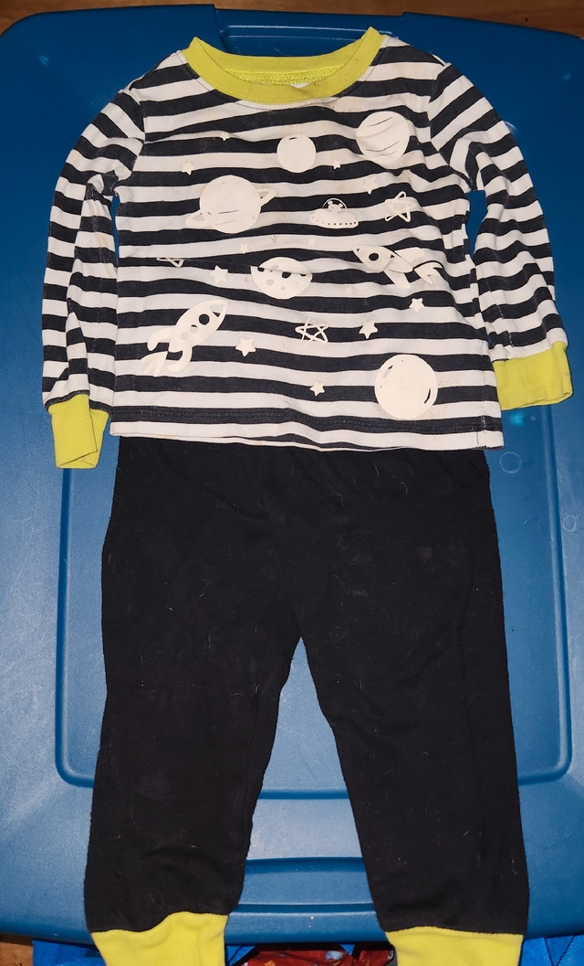 18-24 months glow in the dark space pajamas in Clothing - 18-24 Months in Edmonton
