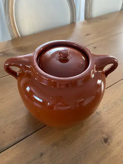 Antique Sunburst bean pot, View more