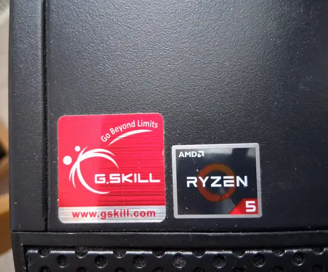 Custom built expandable PC501752725484359682