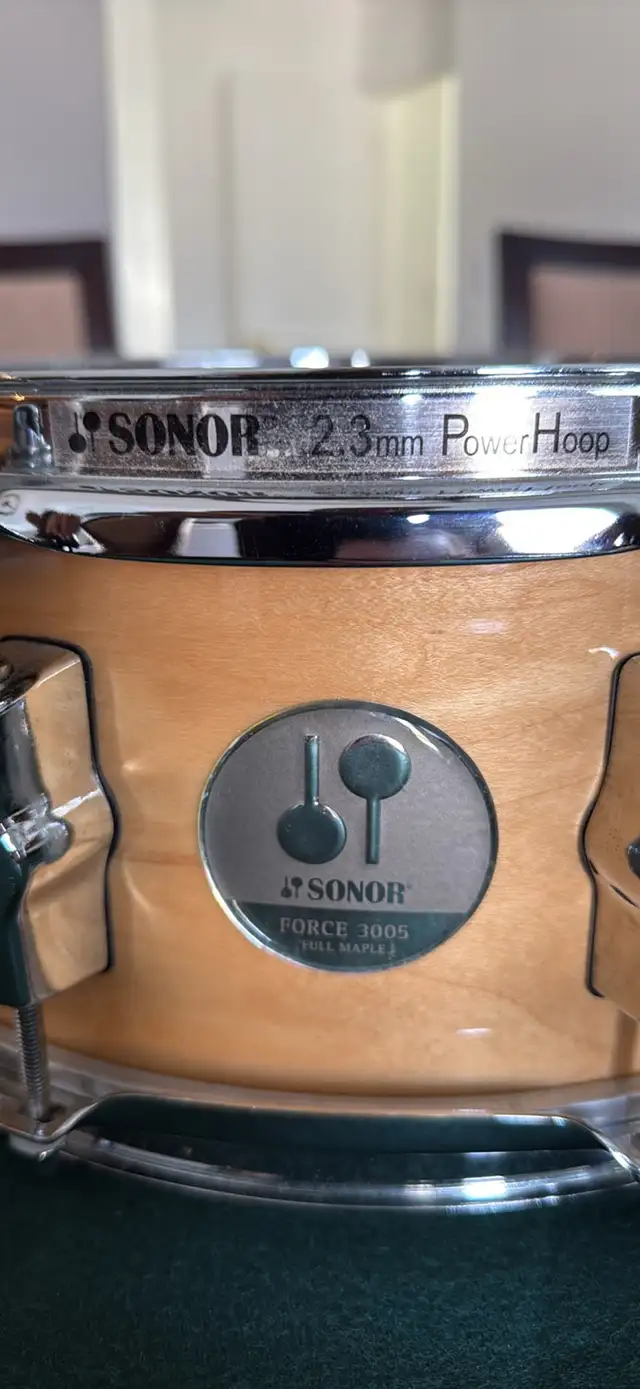 Sonor all maple snare drum in Drums & Percussion in Hamilton - Image 3