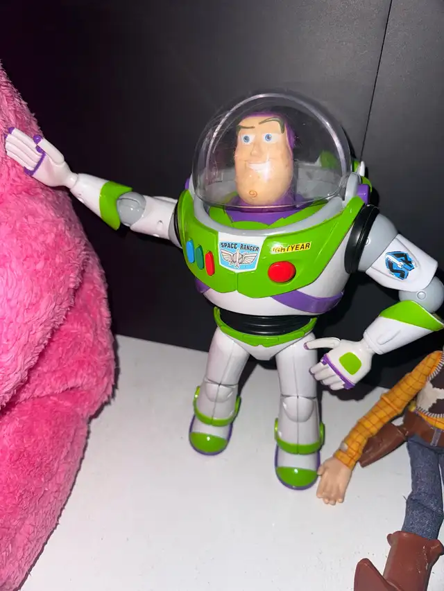 Disney Pixar TOY STORY talking Buzz Lightyear, Woody,62863269811970124