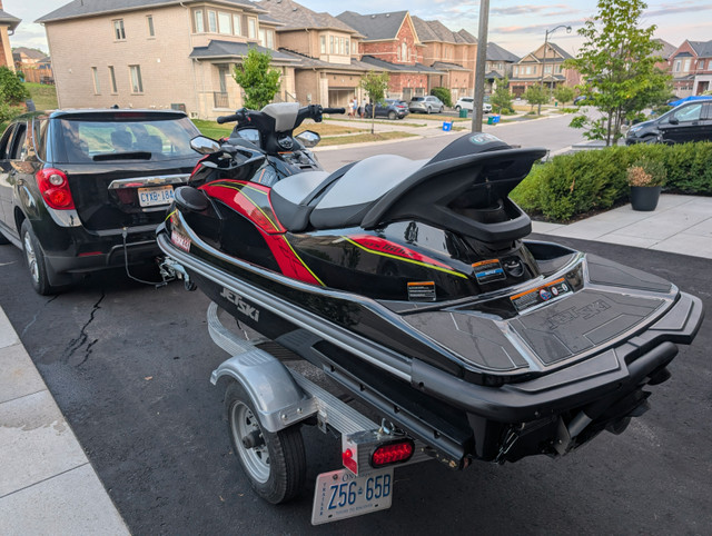 Kawasaki STX 160 LX with Audio in Personal Watercraft in Markham / York Region - Image 2