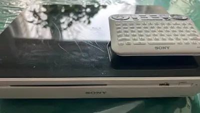 Sony Internet TV NSZ-GT1, View more