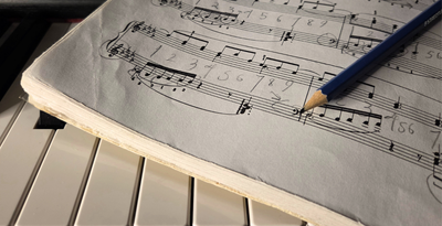 Piano Lessons That Actually Make Sense (Online – KW), View more