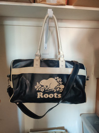 Roots Navy   Blue  Leather Duffle Bag