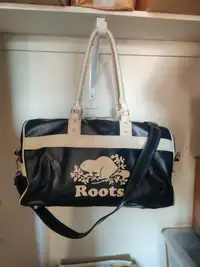 Roots Navy   Blue  Leather Duffle Bag