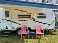 2007 Rockwood Roo Hybrid Travel Trailor.