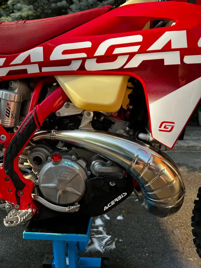 2023 GasGas EC250 TPI in Dirt Bikes & Motocross in Markham / York Region - Image 3
