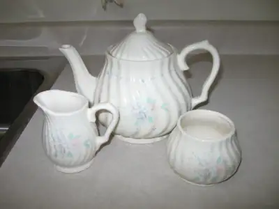 New Teapot Set - Never Used, View more
