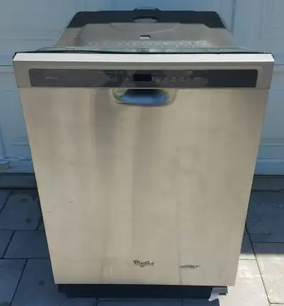 WHIRLPOOL STAINLESS DISHWASHER * GOLD SERIES * (model WDF760SADM, View more