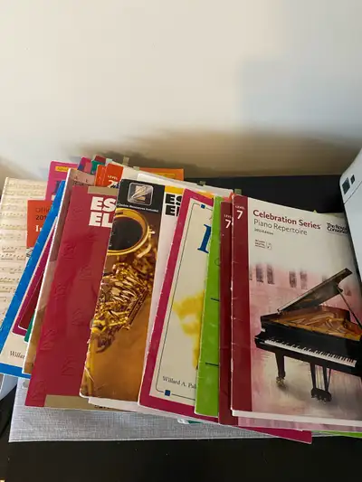 Pick up in Hamilton or can ship