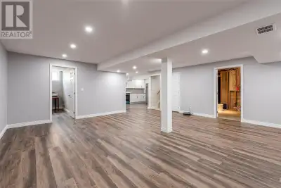 4 bedroom basement available for rent in August