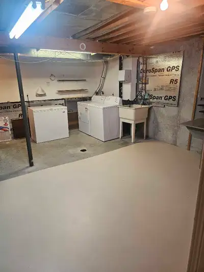 3 bedroom 2 bath available now!
