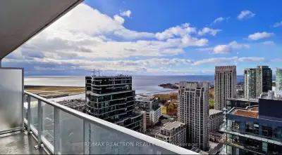 AVAILABLE IMMEDIATELY April- May move in only 1 BED CONDO AT BATHURST| LAKESHORE UNOBSTRUCTED LAKE V...
