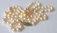 PEARL NECKLACE #5