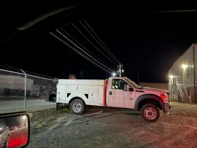 6.7L Powerstroke, Service body, Palfinger crane $65,000 obo