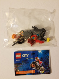 LEGO CITY Fire Stunt Bike 60311 - new in seal bag - no box