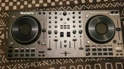 Numark NS4FX DJ Controller, View more