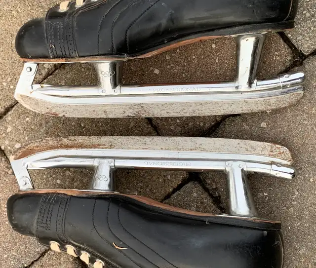 Men’s Daoust skates in Skates & Blades in Oakville / Halton Region - Image 4