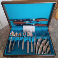 WM Rogers & Son (Stainless Japan) cutlery set