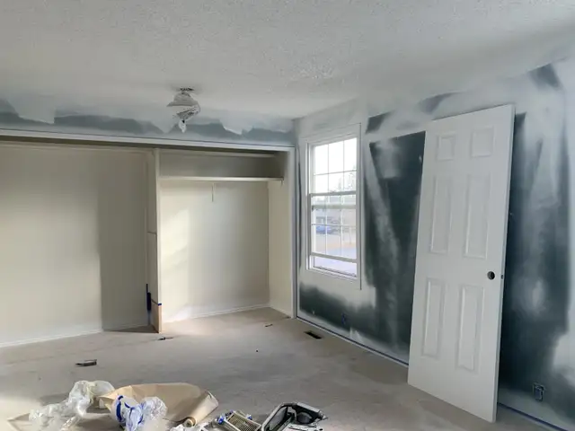 Handyman / Renovation Services – floor installation, painting in Renovations, General Contracting & Handyman in Calgary - Image 9