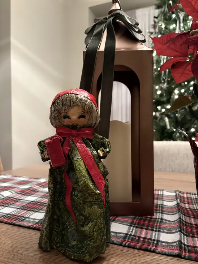 Paper Mache Caroler