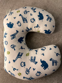 Baby nursing pillow + Pillow Cover