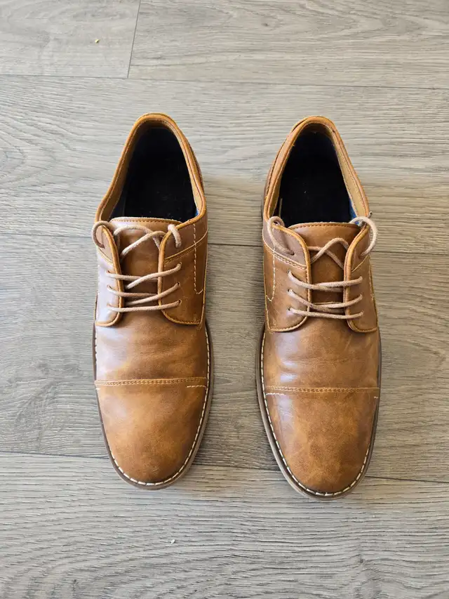 boys dress shoes size 7 in Kids & Youth in Oakville / Halton Region - Image 2