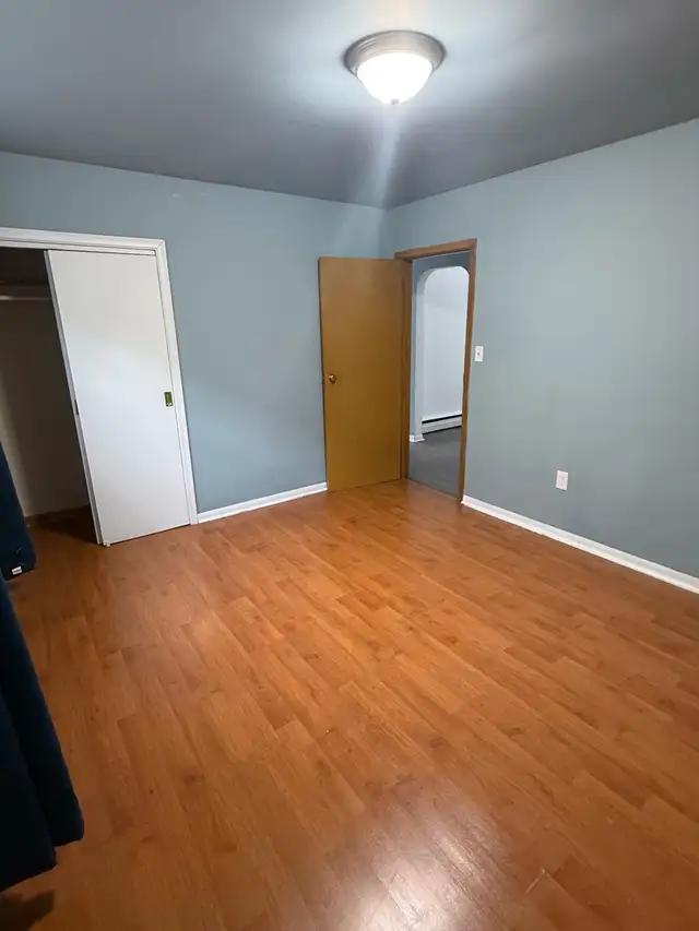 2 bedroom apartment  in Long Term Rentals in Sudbury - Image 6