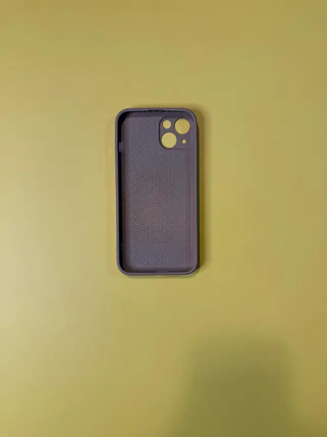 IPhone 13 phone case in Cell Phone Accessories in Ottawa - Image 3