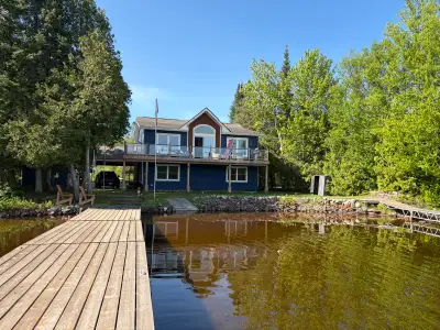 Travel through an enchanting leafy tree tunnel to 44 Hillcrest Lane. This 2000 sqft, four season hom...