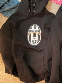 Heavyweight black hoodie with Juventus logo on the front!