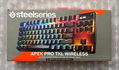 SteelSeries Apex Pro TKL Gen 3 - Open Box Missing USB-C Cable, View more