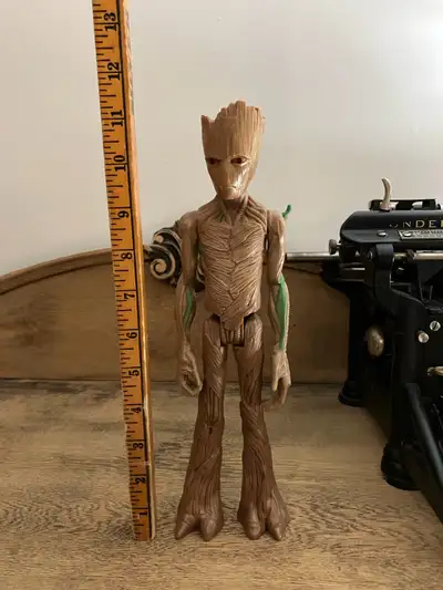 TEEN GROOT Marvel Titan Hero Series 12 in Guardians of the Galaxy Action Figure