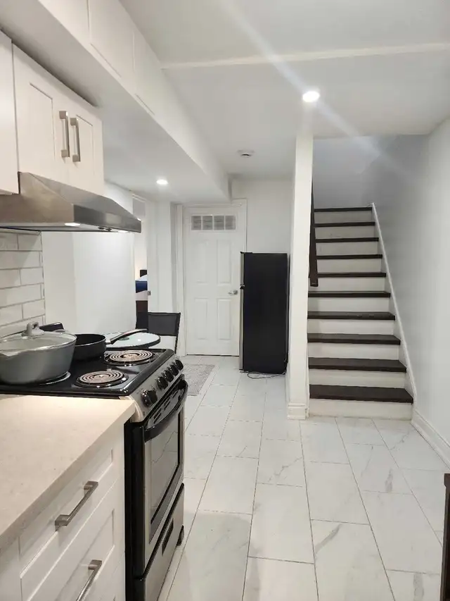 Furnished basement studio for 1 person for rent in Long Term Rentals in Markham / York Region - Image 4
