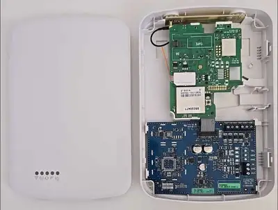 Module de communication (3G8080) pour système d'alarme DSC Neo, View more