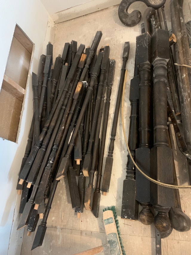 Free railing spindles Free Stuff Barrie Kijiji