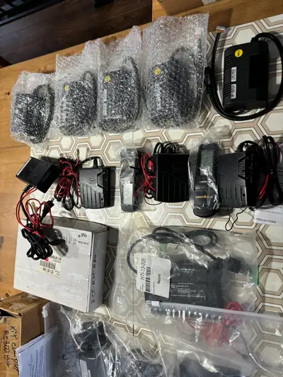 Pièces pour foyers au gaz heat n glo Remote/boite électronique/et autres les prix varie de 80$ a 275...