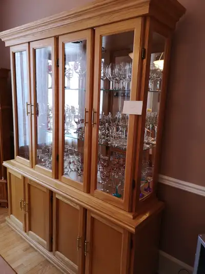 Luxury Display Cabinet in Perfect Condition, View more