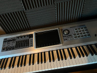 Roland Fantom G8 Workstation 88-Key