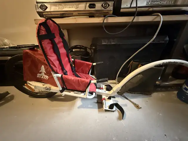 weehoo blast bike trailer in Kids in Cambridge - Image 4