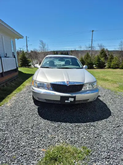 Car in Mint Condition 4.6L 32 VALVE ALL BELLS AND WHISTLES FULLY INSPECTED AUTOMATIC. JUST CAME FROM...