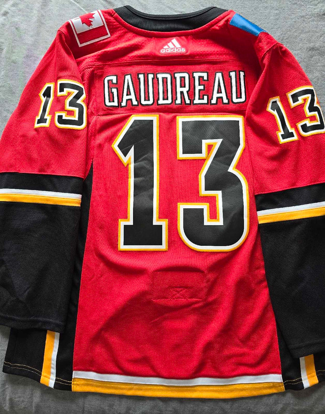 Flames Jersey in Hockey in Calgary
