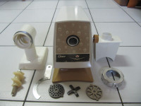 Classic Oster Imperial Food Grinder/Mill Model 946-68F Circ1970s