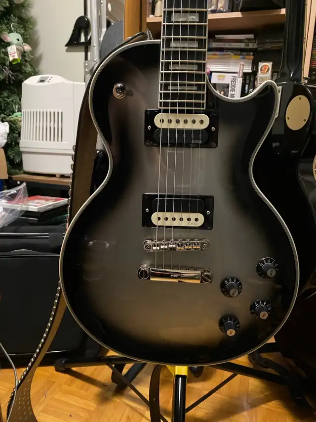 Epiphone Les Paul Custom with Jim Root pups