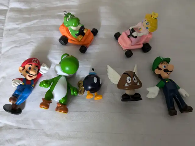 Mario figures including 90s Mario kart in Toys & Games in City of Toronto - Image 2