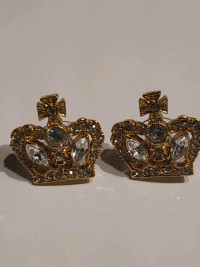 Butler & Wilson B&W Earrings Royal Crown 