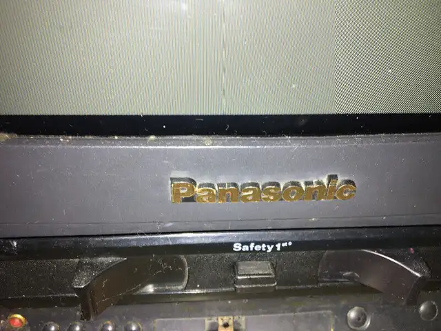 Panasonic tv  vcr combo vintage in TVs in Mississauga / Peel Region - Image 6