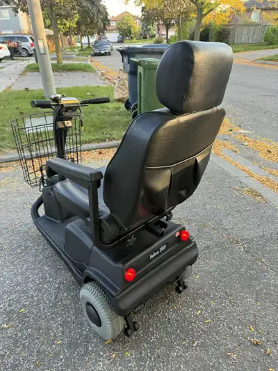 Fortress 1700 3-Wheel Scooter--Black, View more