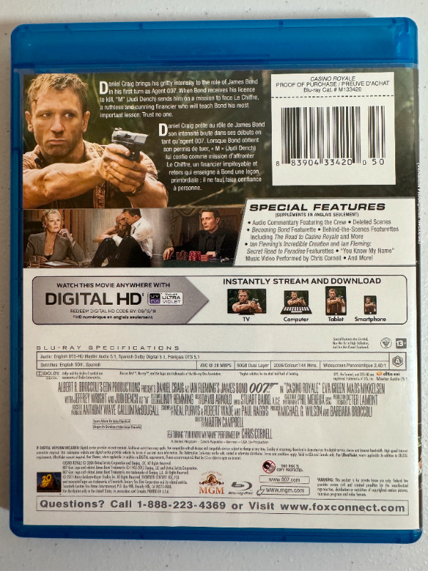 2 James Bond movies Blu-rays dans CD, DVD et Blu-ray  à Ville de Montréal - Image 2